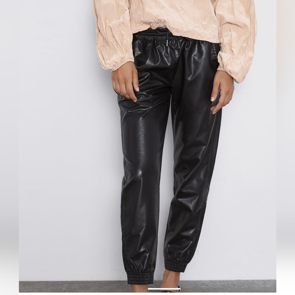 Zara Faux Learher Elastic Waist Joggers Pants Black 0/2969/269